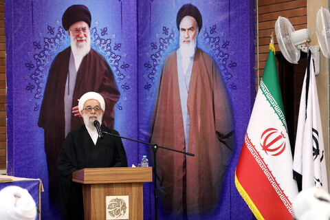 تصاویر/کارگاه دانش افزایی نسل جدید، معنویت و ایمان به غیب و انس با امام زمان