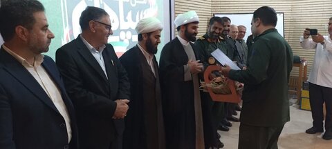 تصاویر آئین تودیع و معارفه فرمانده سپاه ناحیه دلفان