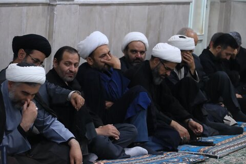 تصاویر/دیدار مسئولین هیئات و ائمه جماعات مساجد شهر اراک با نماینده ولی فقیه در استان مرکزی