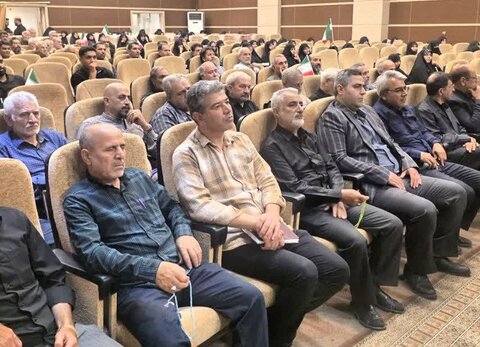 تصاویر/گرامیداشت شهدای جنگ ۱۲ روزه در ساوه