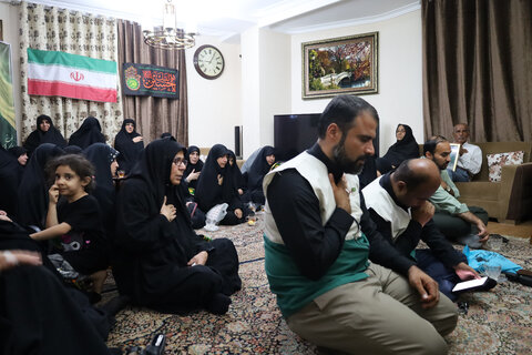 تصاویر| روضه شهدایی در منزل شهید مدافع وطن سرهنگ پاسدار سعید آذربادگان