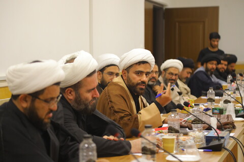 تصاویر/ همایش نخبگانی یاران حبیب "تبیین نقش فعالین تبلیغی اربعین حسینی (ع)" در قم