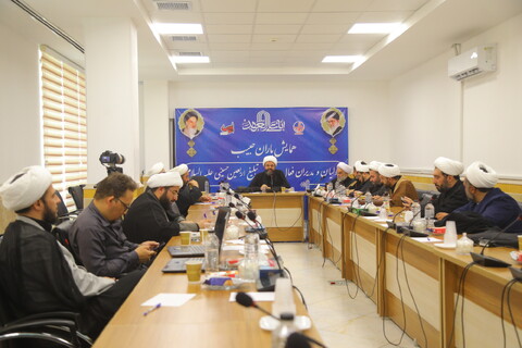 تصاویر/ همایش نخبگانی یاران حبیب "تبیین نقش فعالین تبلیغی اربعین حسینی (ع)" در قم