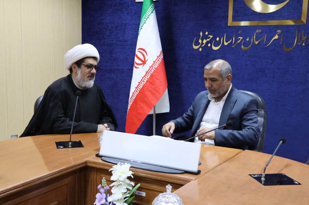 تأکید مدیر حوزه علمیه خراسان جنوبی بر تقویت پیوند آموزش دینی و خدمات اجتماعی در طرح خدمت