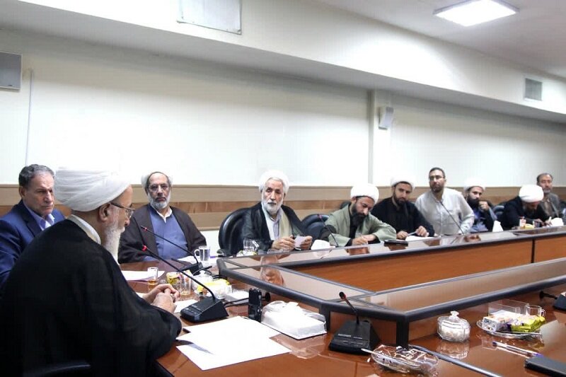 همکاری حوزه و آموزش‌ و پرورش باید به تربیت نسل انقلابی بینجامد+عکس