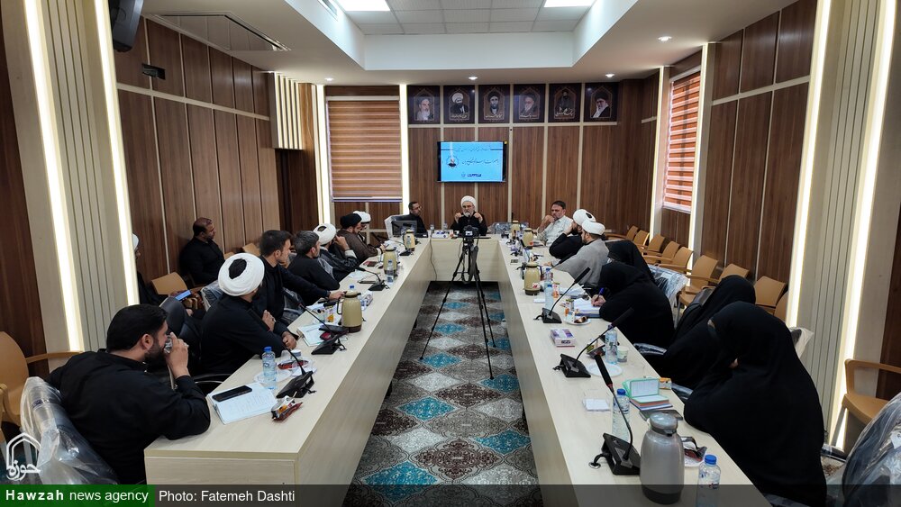 پیشگامان رسانه دالعباده