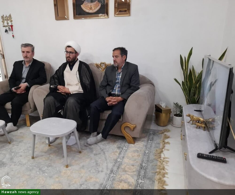 عیادت رییس اداره تبلیغات اسلامی شهرستان اسدآباد از مجروحین جنگ تحمیلی