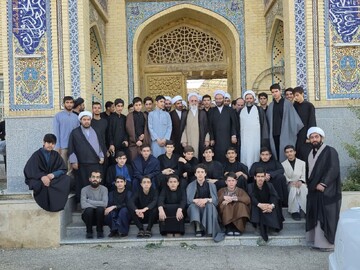 تصاویر/ حضور آیت الله اعرافی در اردوی تابستانی طلاب مدرسه علمیه جهانگیرخان قم در نراق