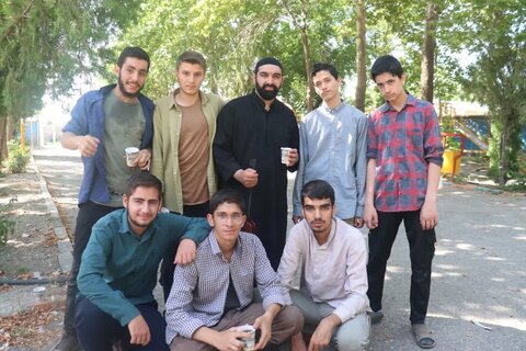 تصاویر/ اردوی یک‌روزه اساتید و طلاب مدرسه علمیه امام خامنه‌ای  ارومیه