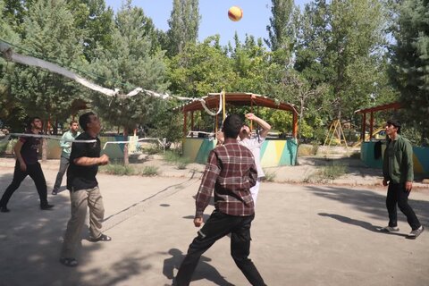 تصاویر/ اردوی یک‌روزه اساتید و طلاب مدرسه علمیه امام خامنه‌ای  ارومیه