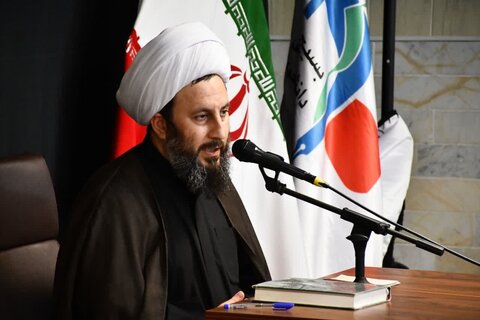 تصاویر/ نشست تبیینی «جنگ تحمیلی ۱۲ روزه» در دفتر امام جمعه خوی