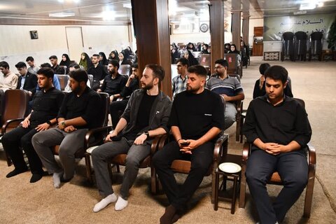 تصاویر/ نشست تبیینی «جنگ تحمیلی ۱۲ روزه» در دفتر امام جمعه خوی