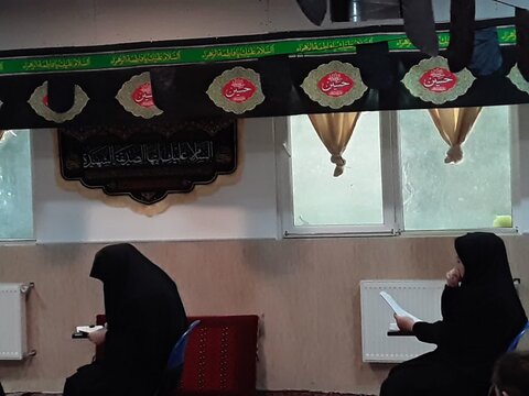 تصاویر/برگزاری آزمون ورودی حوزه‌های علمیه خواهران در غرق آباد