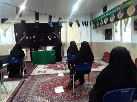 تصاویر/برگزاری آزمون ورودی حوزه‌های علمیه خواهران در غرق آباد