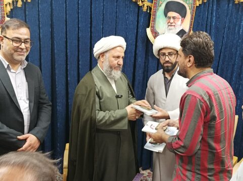 تصاویر/ نشست خبری خبرنگاران با امام جمعه آران وبیدگل