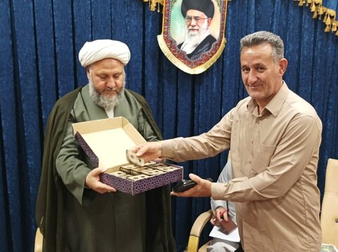 تصاویر/ نشست خبری خبرنگاران با امام جمعه آران وبیدگل