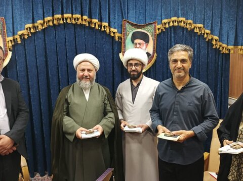 تصاویر/ نشست خبری خبرنگاران با امام جمعه آران وبیدگل