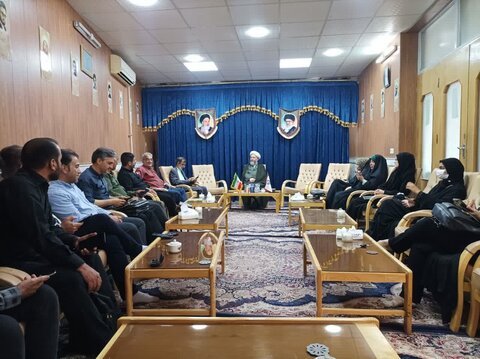 تصاویر/ نشست خبری خبرنگاران با امام جمعه آران وبیدگل