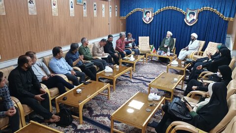 تصاویر/ نشست خبری خبرنگاران با امام جمعه آران وبیدگل