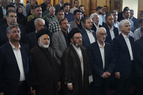 تصاویر همایش خیرین برای تکمیل و تجهیز زائرسرای افلاک لرستان در مشهد مقدس