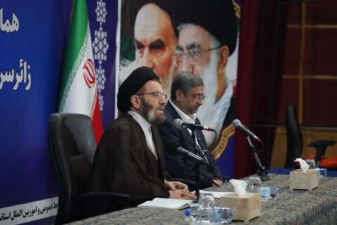 تصاویر همایش خیرین برای تکمیل و تجهیز زائرسرای افلاک لرستان در مشهد مقدس