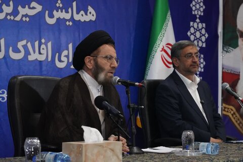 تصاویر همایش خیرین برای تکمیل و تجهیز زائرسرای افلاک لرستان در مشهد مقدس