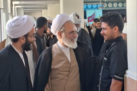 تصاویر/ حضور آیت الله اعرافی در اردوی طلاب مدرسه علمیه جهانگیرخان قم در مدرسه علمیه الغدیر نراق