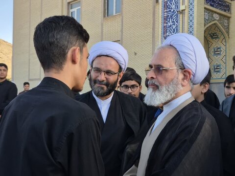 تصاویر/ حضور آیت الله اعرافی در اردوی طلاب مدرسه علمیه جهانگیرخان قم در مدرسه علمیه الغدیر نراق