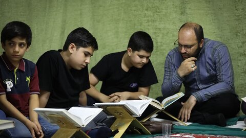 مجمع ماهیانه قرآنیان البرز با حضور نماینده ولی فقیه در البرز
