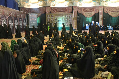 تصاویر/ محفل عزاداری دخترانه شهر کرمان