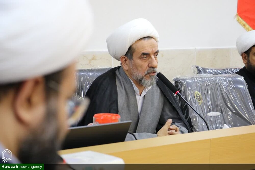 تدوین نقشه راه عملیاتی «حوزه پیشرو و سرآمد»، اولویت حوزه علمیه اصفهان است