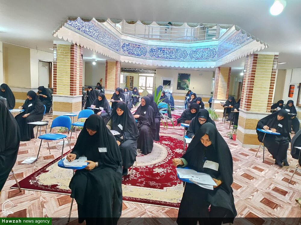 رقابت حدود ۵۵۰نفر برای ورود به حوزه علمیه خواهران لرستان