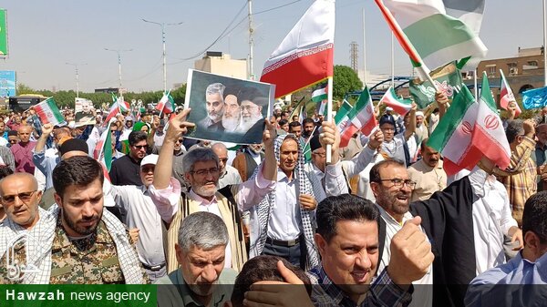 راهپیمایی جمعه خشم در شهرهای مختلف لرستان