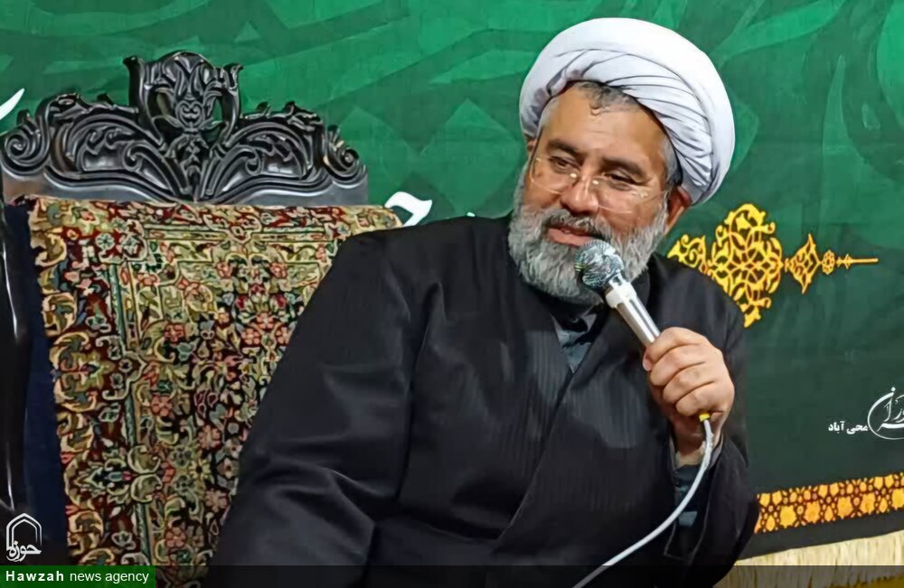 مأموریت ائمه جمعه، راهنمایی جوانان در مقابله با چالش‌ فضای مجازی است