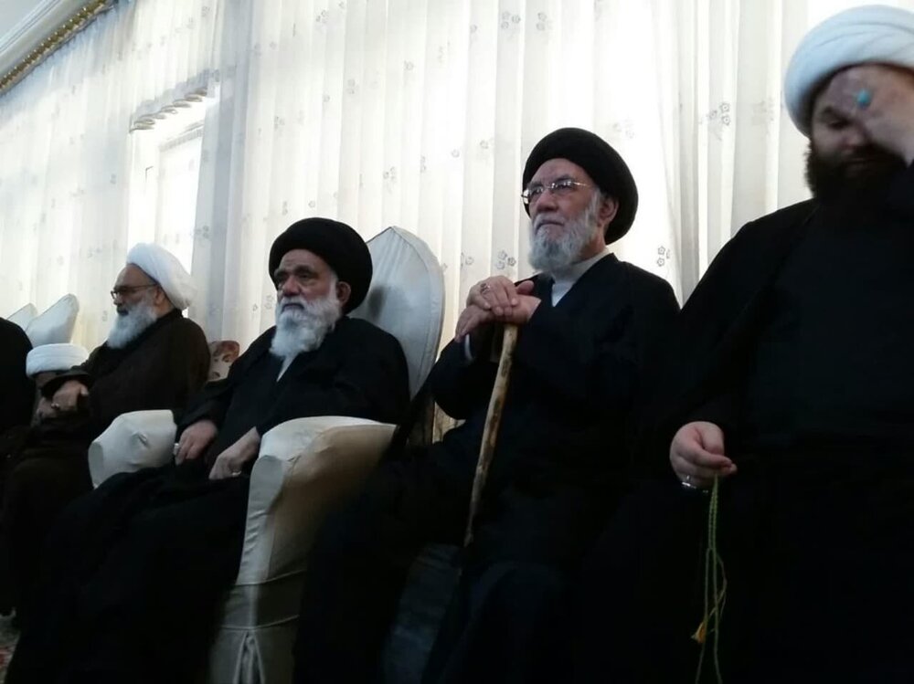 رهبر معظم انقلاب ادامه دهنده مسیر سیدالشهدا(ع) است