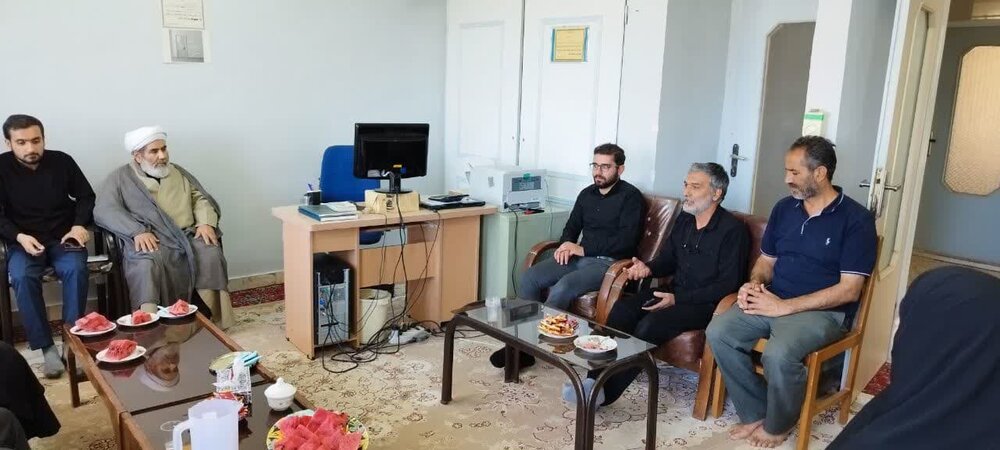 نماز جمعه، ضامن بقای دین است