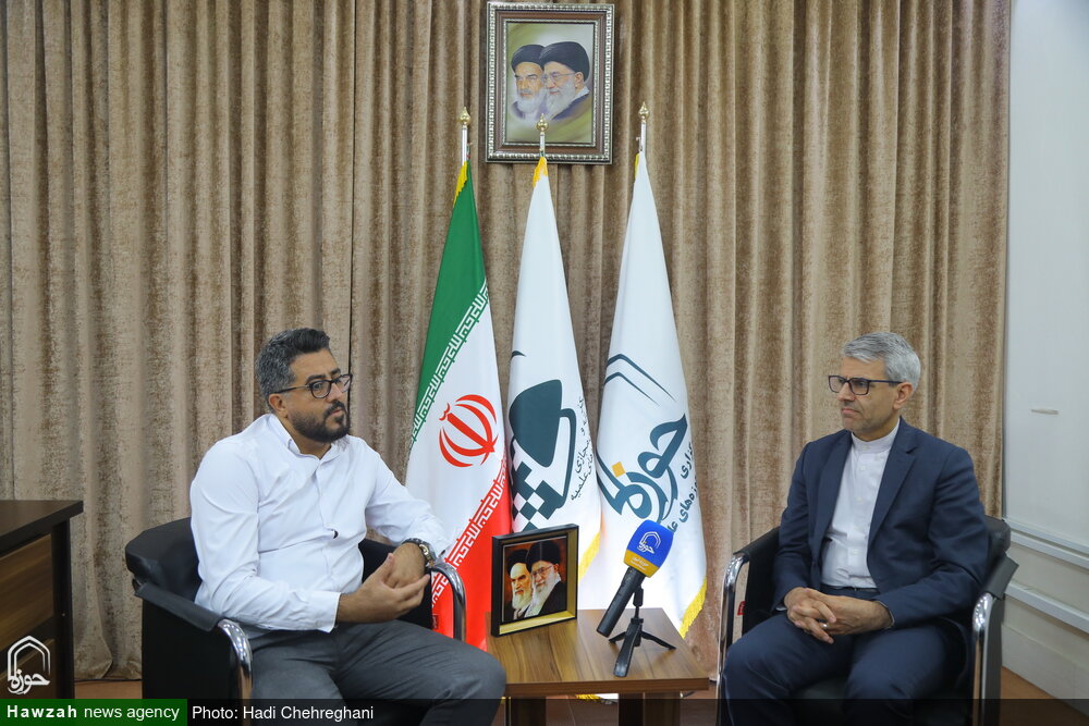 اسلامی جمہوریہ ایران کی خارجہ پالیسی میں حوزات علمیہ کا کردار نمایاں