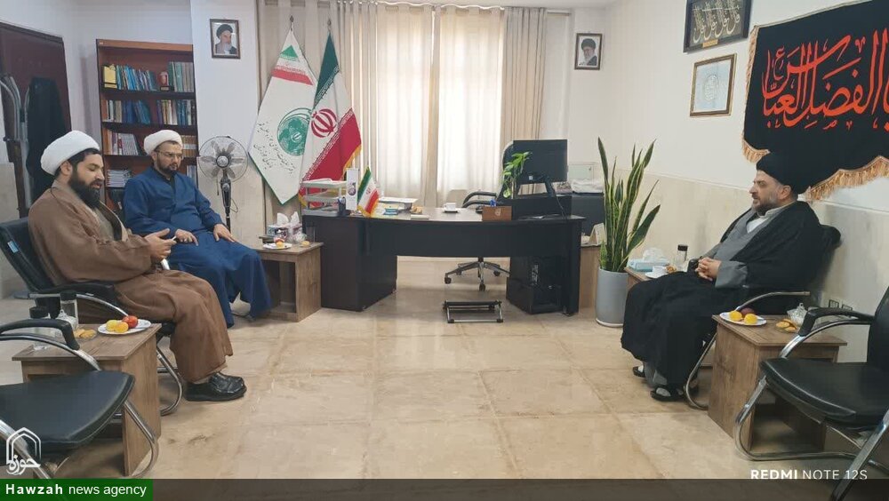 دیدار مدیرعامل صندوق قرض‌الحسنه دفتر تبلیغات اسلامی کشور با مدیر حوزه علمیه خوزستان