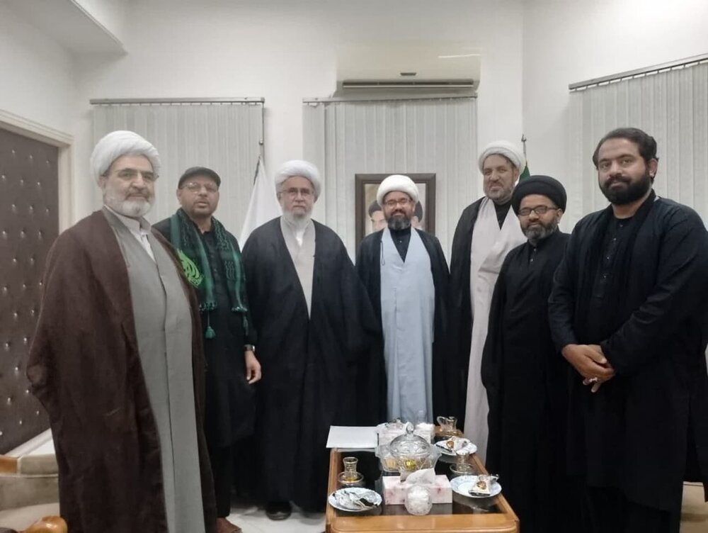 دشمن کو شکست دینے کے لیے امت مسلمہ کا اتحاد ناگزیر ہے، آیت اللہ رمضانی