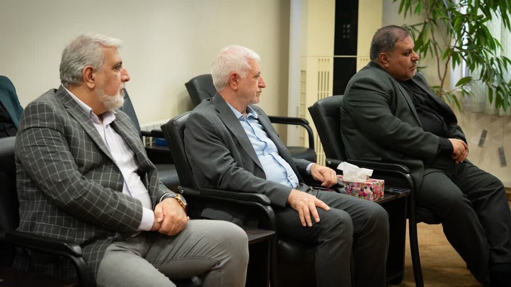 تصاویر| دیدار وزیر میراث فرهنگی با نماینده ولی فقیه در البرز/ بررسی راه‌های توسعه گردشگری و صنایع دستی