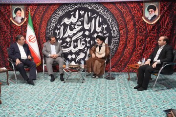 تصاویر/ دیدار وزیر صمت با نماینده ولی فقیه در آذربایجان غربی