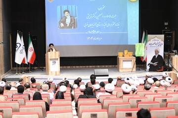 تصاویر/ آیین نکوداشت حجت الاسلام توحید اللهوردی زاده در ماکو