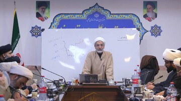 تصاویر/ برگزاری دوره مدیریت رفتار سازمانی در حوزه علمیه استان یزد