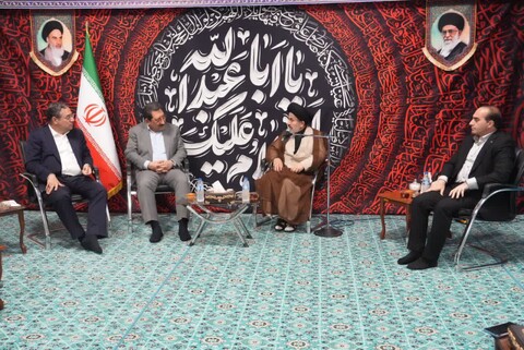 تصاویر/ دیدار وزیر صمت با نماینده ولی فقیه در آذربایجان غربی