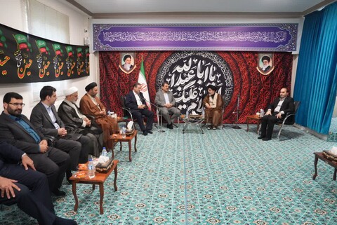تصاویر/ دیدار وزیر صمت با نماینده ولی فقیه در آذربایجان غربی