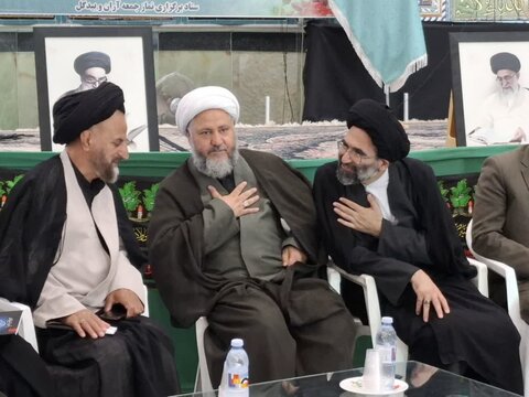 تصاویر/دومین جلسه شورای اداری شهرستان آران و بیدگل همزمان با گرامی داشت پنجم مرداد