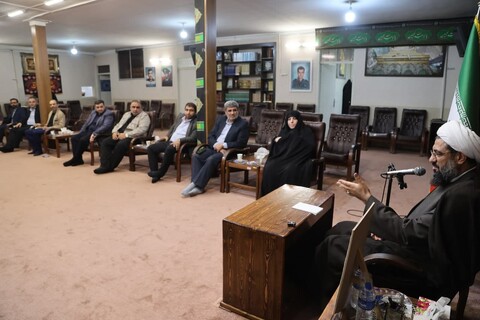 دیدار معاون بنیاد شهید و امور ایثارگران کشور با نماینده ولی فقیه در استان همدان