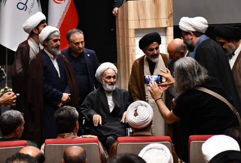 تصاویر/ آیین نکوداشت حجت الاسلام حاج شیخ توحید اللهوردی زاده در ماکو