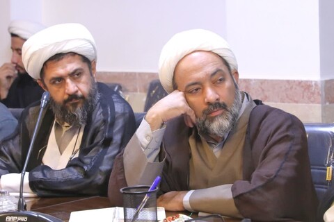 برگزاری دوره مدیریت رفتار سازمانی در حوزه علمیه استان یزد