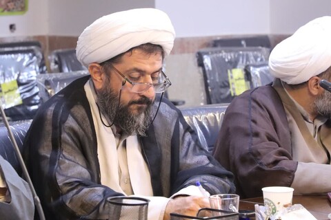 برگزاری دوره مدیریت رفتار سازمانی در حوزه علمیه استان یزد